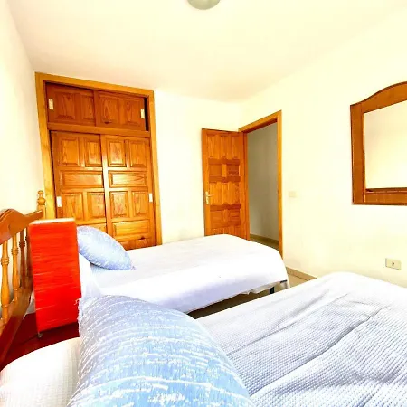 Apartment Duplex Con Dos Dormitorios En Costa Del Silencio, Tenerife Sur *
