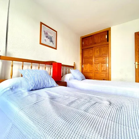 Duplex Con Dos Dormitorios En Costa Del Silencio, Tenerife Sur *
