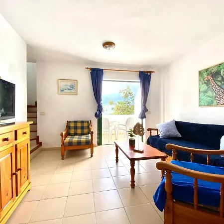 Apartment Duplex Con Dos Dormitorios En Costa Del Silencio, Tenerife Sur *
